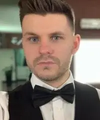 Cassiere, scommesse, barista , volantinaggio, puli