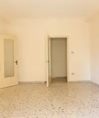 Siracusa pressi Zecchino ampio trivani