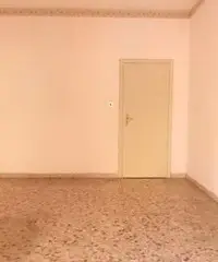 Viale Tica Appartamento 3 vani piano 1 Viale Tica Appartamento 3 vani piano 1