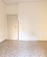 Viale Tica Appartamento 3 vani piano 1 Viale Tica Appartamento 3 vani piano 1