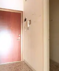 Viale Tica Appartamento 3 vani piano 1 Viale Tica Appartamento 3 vani piano 1