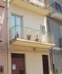 Casa 150 mq indipendente Casa 150 mq indipendente