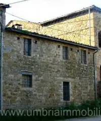 Palazzo circa mq. 1052 vic Perugia Palazzo circa mq. 1052 vic Perugia