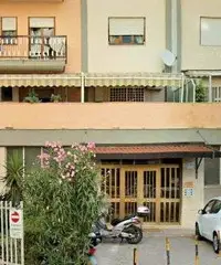 Ufficio Tre Vani Ottimo Stato Ufficio Tre Vani Ottimo Stato
