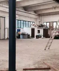 ALBESE con CASSANO (CO) - CAPANNONE - 1.232 mq