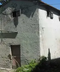 Casale su due livelli in Sansepolcro Casale su due livelli in Sansepolcro
