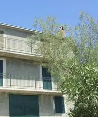 Privato vende immobile indipendente Privato vende immobile indipendente