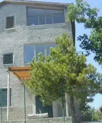 Privato vende immobile indipendente Privato vende immobile indipendente