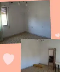 Imm. 2 piani in via Roma a Siamaggiore, 8 vani +locale comme