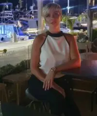 Julia, 40 anni