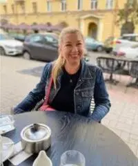 Cerco un uomo serio Cerco un uomo serio