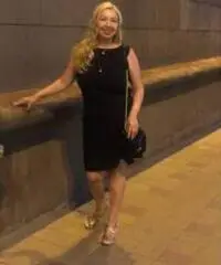Cerco un uomo serio Cerco un uomo serio