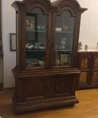 Mobili antichi e nuovi