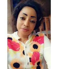 io sono una donna single di 29 anni !! io sono una donna single di 29 anni !!