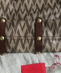 Shopping bag in pelle Valentino Garavani Shopping bag in pelle Valentino Garavani