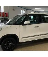 Fiat 500l 1.3mtj 95cv cross navi tetto panoramico Fiat 500l 1.3mtj 95cv cross navi tetto panoramico