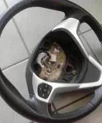 Volante ford fiesta anno 2011