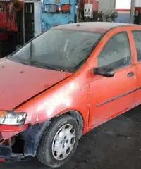 Fiat Punto 1.9JTD ELX a 400 euro