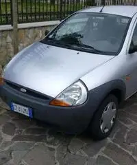 Ford ka 14 benzina grigia, a pezzi di ricambio