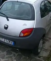 Ford ka 14 benzina grigia, a pezzi di ricambio