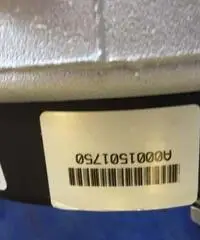 ALTERNATORE MERCEDES C220 DEL 2003 AFREDATO CON AQUA