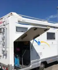 CI Mizar garage su Mercedes