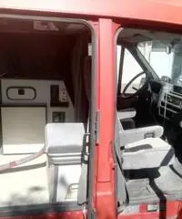 Camper puro 2000 a benzina con impianto a GPL Camper puro 2000 a benzina con impianto a GPL