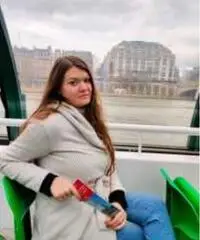 Sto cercando una relazione seria Sto cercando una relazione seria