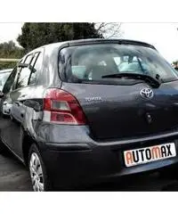 Toyota Yaris 1.0 Benz/GPL