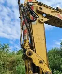 Escavatore Gommato COLMAR K101 Escavatore Gommato COLMAR K101