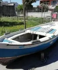 Gozzo in vetroresina