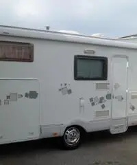 Roller Team Garage 6 posti letto clima gomme nuove Roller Team Garage 6 posti letto clima gomme nuove