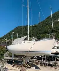 Barca a vela Ec 19