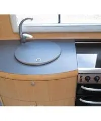 Camper Laika Kreos 3001 mansardato IVECO garage Camper Laika Kreos 3001 mansardato IVECO garage
