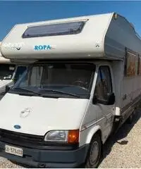 CAMPER POKER 106 FORD2.5D DEL 1993 POSTI letto 5 CAMPER POKER 106 FORD2.5D DEL 1993 POSTI letto 5
