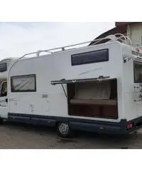 Roulotte Sterckeman Novastar 545 PE ANNO 2008 Roulotte Sterckeman Novastar 545 PE ANNO 2008