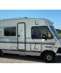 Camper motorhome elnagh 600l 6 posti letto 2.5d Camper motorhome elnagh 600l 6 posti letto 2.5d