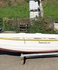 Lancia in vetro resina 3.60