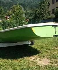 Laser completo di accessori