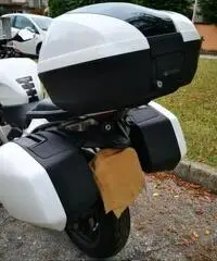 Moto VFR 800