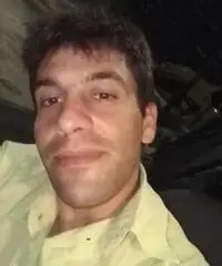 Cameriere lavapiatti o barista Cameriere lavapiatti o barista