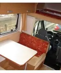 Camper Rimor Sky50 Compatto 6 posti a Camper Rimor Sky50 Compatto 6 posti a