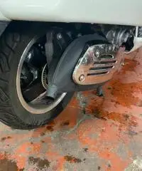 Piaggio Vespa 300 GTS - 2018