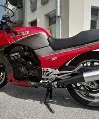 Kawasaki gpz 900r (zx900a1)