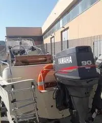 Intramontabile Boston Whaler 17