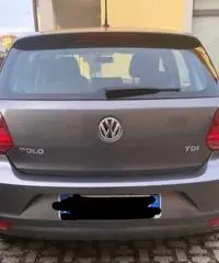 VOLKSWAGEN Polo 5ª serie - 2015