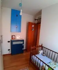 Due camere e due bagni, arredato Due camere e due bagni, arredato