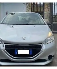 Peugeot 208.- 1.0 gpl garantita unico proprietario Peugeot 208.- 1.0 gpl garantita unico proprietario