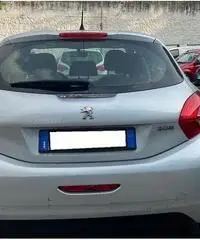 Peugeot 208.- 1.0 gpl garantita unico proprietario Peugeot 208.- 1.0 gpl garantita unico proprietario