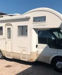 Kentucky estro 6s Ford gemellato dometic 1700 Kentucky estro 6s Ford gemellato dometic 1700